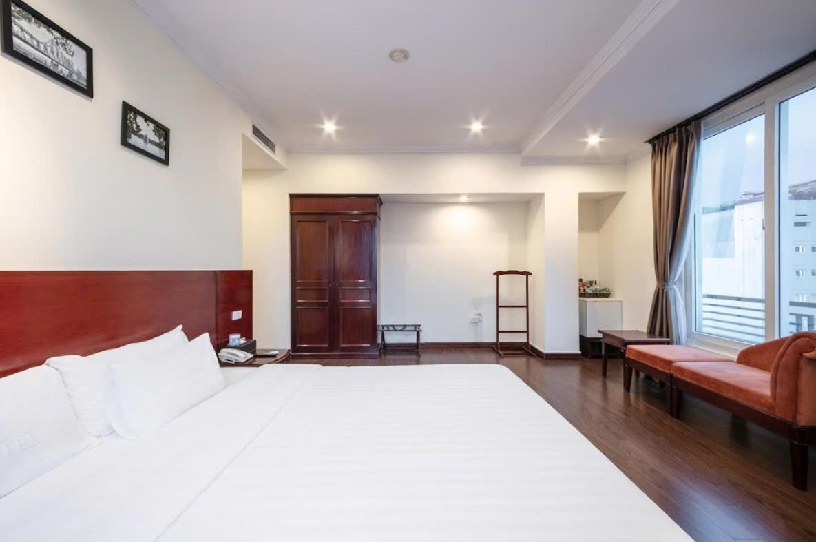 A25 Hotel - 15 Tran Quoc Toan Ханой Екстериор снимка