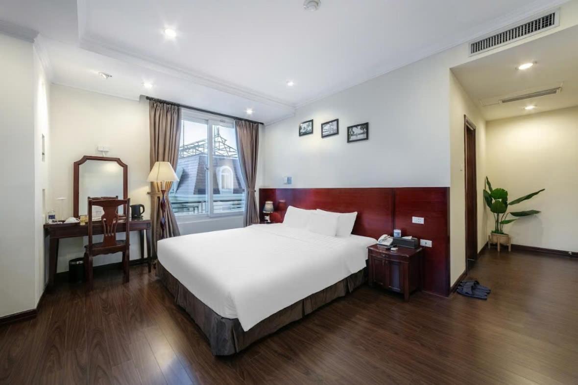 A25 Hotel - 15 Tran Quoc Toan Ханой Екстериор снимка