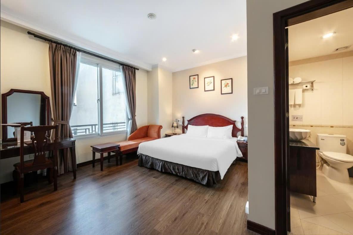 A25 Hotel - 15 Tran Quoc Toan Ханой Екстериор снимка